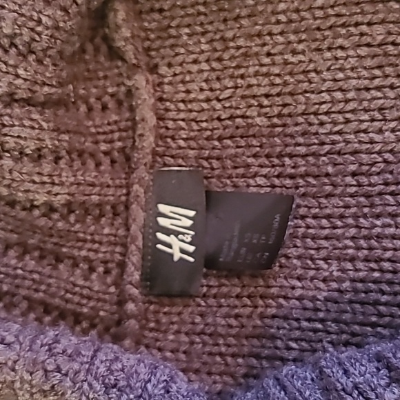 H&M Long Knit Cardigan Sweater,  in brown, size XS - Picture 10 of 13
